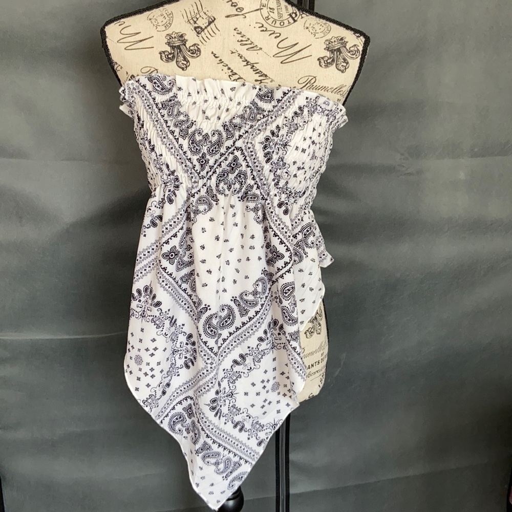 SHEIN ribbed tube top handkerchief style